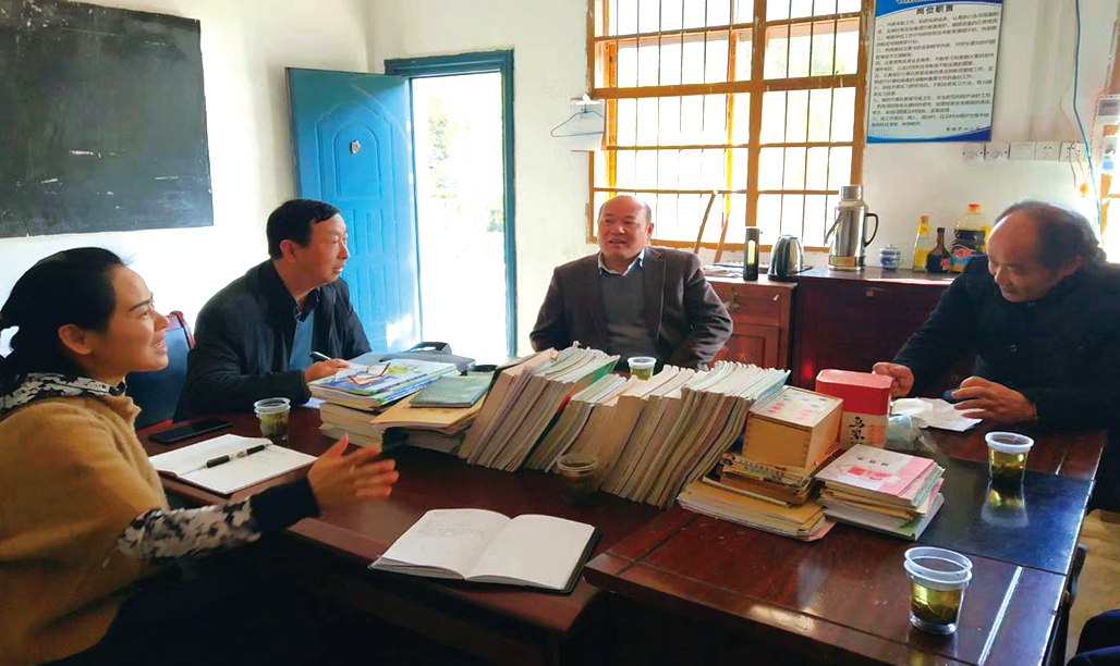 深入水庫深處采訪一校一師教學點老師 副本.png